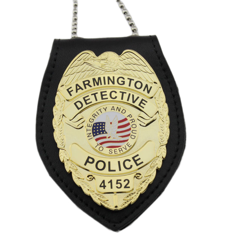 Perpaduan Filem Replika Polis Detektif Farmington dengan No.4152