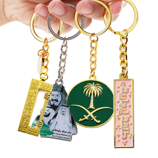 Wholesales Saudi Arabia Logo Logo Souvenir Keyring Keychain Enamel Custom Double Sided untuk Hadiah