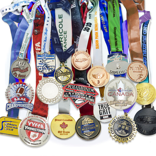 Custom Gold Metal Soccer 5K Running Medal dengan Ribbon Sports Sports Sports Medal Custom Marathon Manufacturer Pingat Bespoke